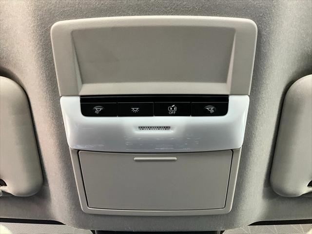 Photo of 2024 Super Black Nissan Sentra
