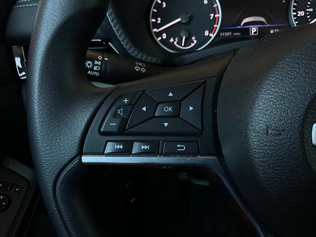 Photo of 2024 Super Black Nissan Sentra