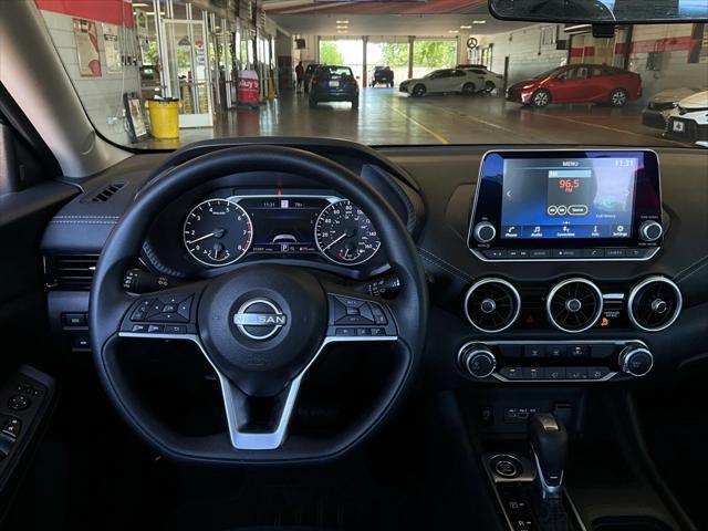 Photo of 2024 Super Black Nissan Sentra