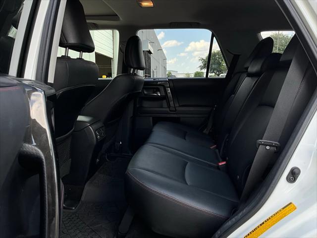 Photo of 2021 Super White Toyota 4Runner