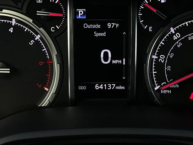 Photo of 2021 Super White Toyota 4Runner