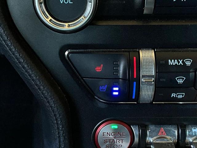 Photo of 2023 Carbonized Gray Metallic Ford Mustang