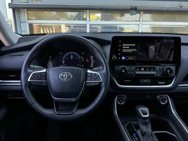 Photo of 2024 Storm Cloud Toyota Grand Highlander