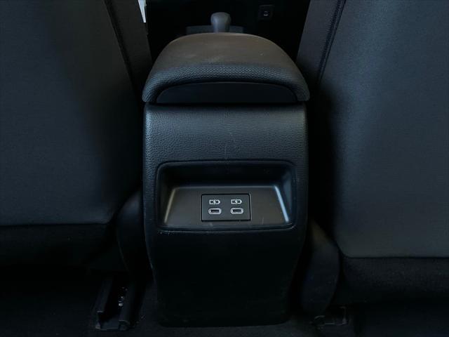 Photo of 2024 Midnight Black Metallic Toyota Corolla