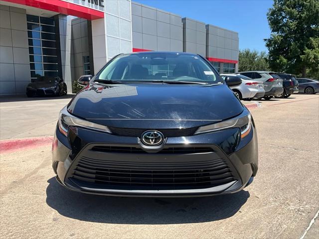 Photo of 2024 Midnight Black Metallic Toyota Corolla