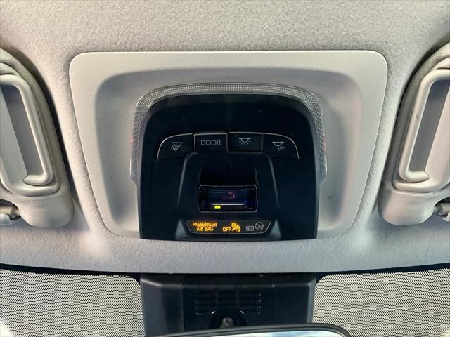 Photo of 2024 Midnight Black Metallic Toyota Corolla