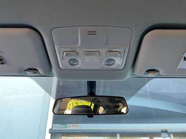 Photo of 2015 Magnetic Gray Metallic Toyota RAV4