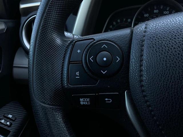 Photo of 2015 Magnetic Gray Metallic Toyota RAV4