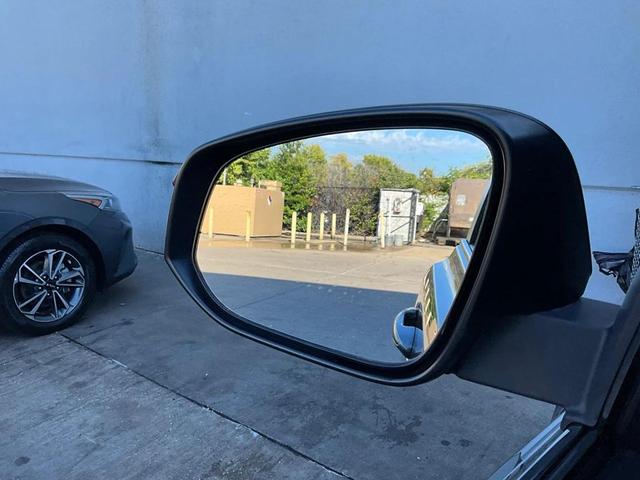 Photo of 2015 Magnetic Gray Metallic Toyota RAV4