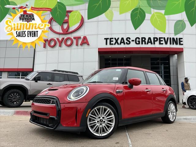 2024 MINI Hardtop