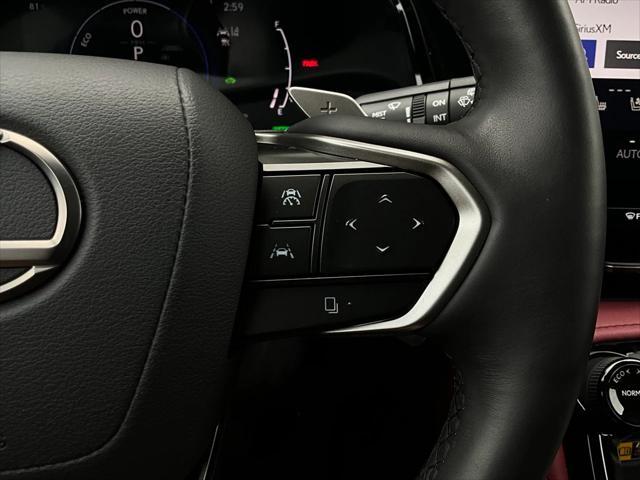 Photo of 2023 Eminent White Pearl Lexus NX 350h