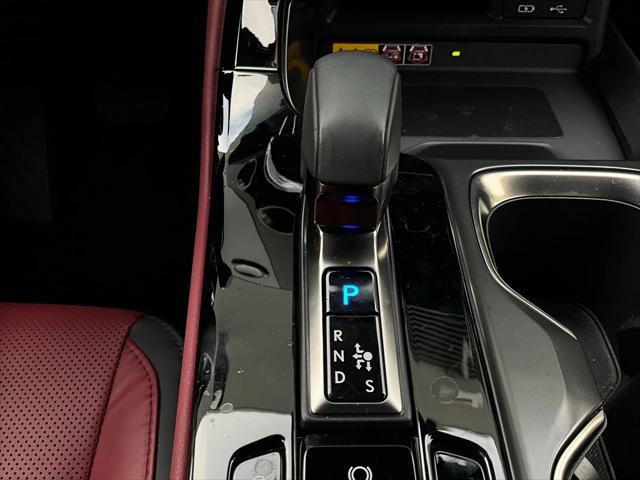 Photo of 2023 Eminent White Pearl Lexus NX 350h