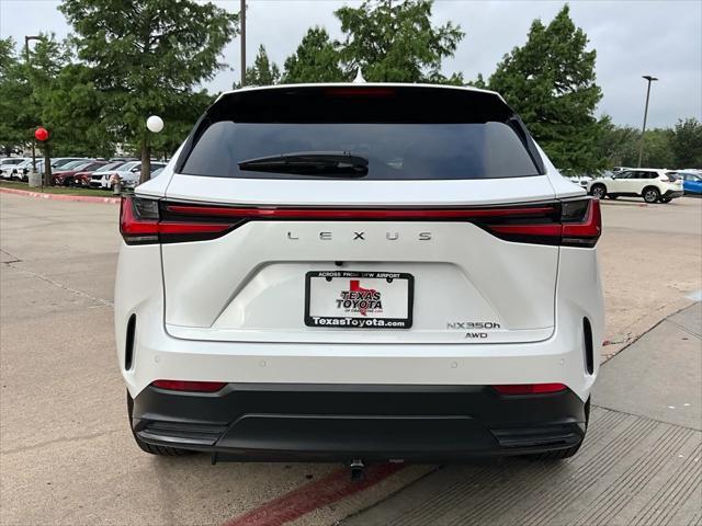 Photo of 2023 Eminent White Pearl Lexus NX 350h