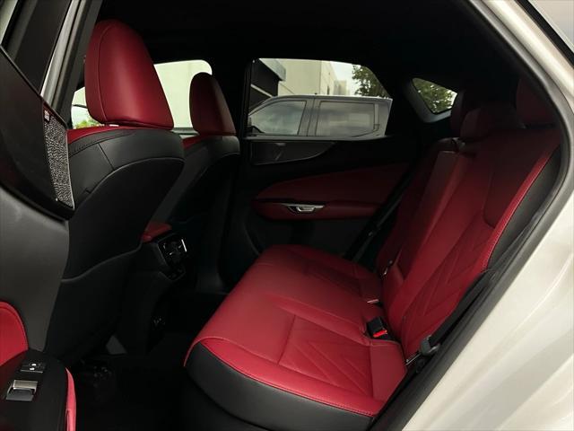 Photo of 2023 Eminent White Pearl Lexus NX 350h