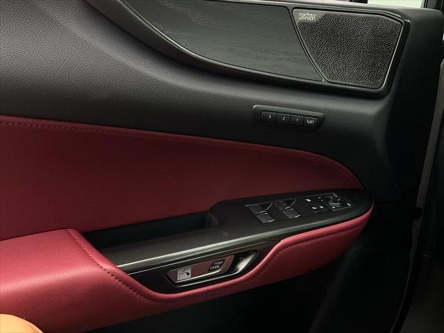 Photo of 2023 Eminent White Pearl Lexus NX 350h