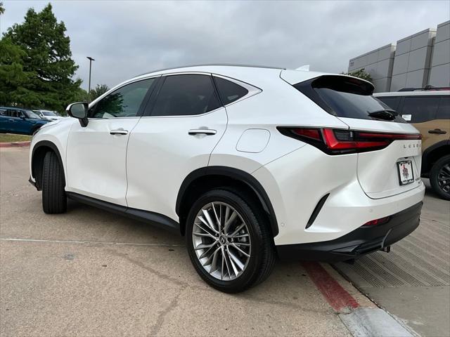 Photo of 2023 Eminent White Pearl Lexus NX 350h