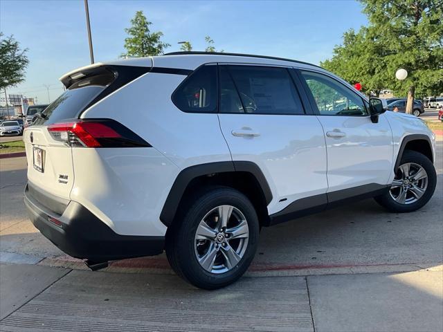 Photo of 2025 Ice Cap Toyota RAV4 Hybrid