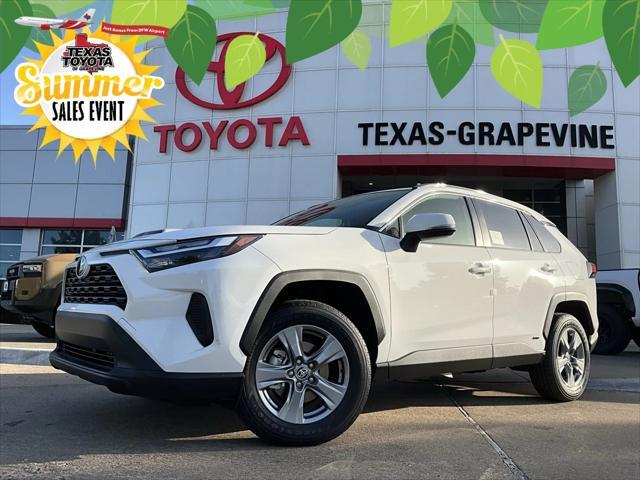 Photo of 2025 Ice Cap Toyota RAV4 Hybrid