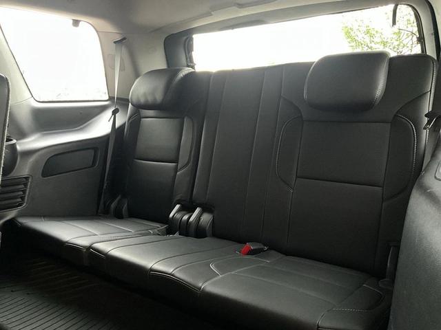 Photo of 2018 Summit White Chevrolet Tahoe
