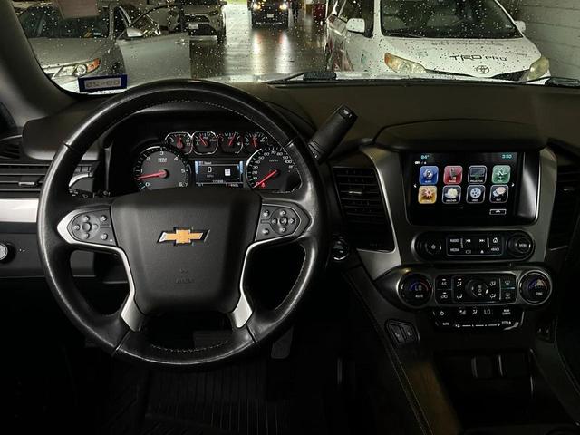 Photo of 2018 Summit White Chevrolet Tahoe