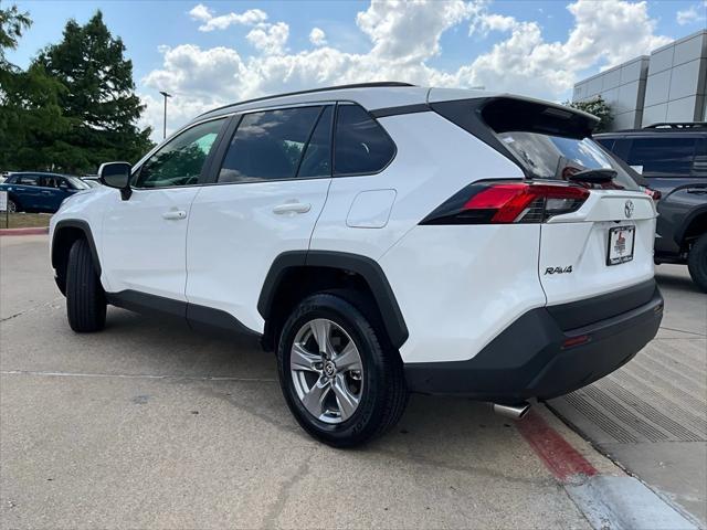 Photo of 2024 Ice Cap Toyota RAV4