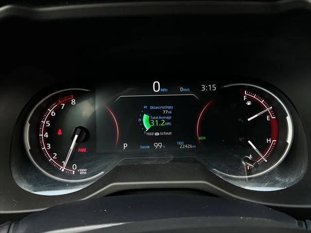 Photo of 2024 Ice Cap Toyota RAV4