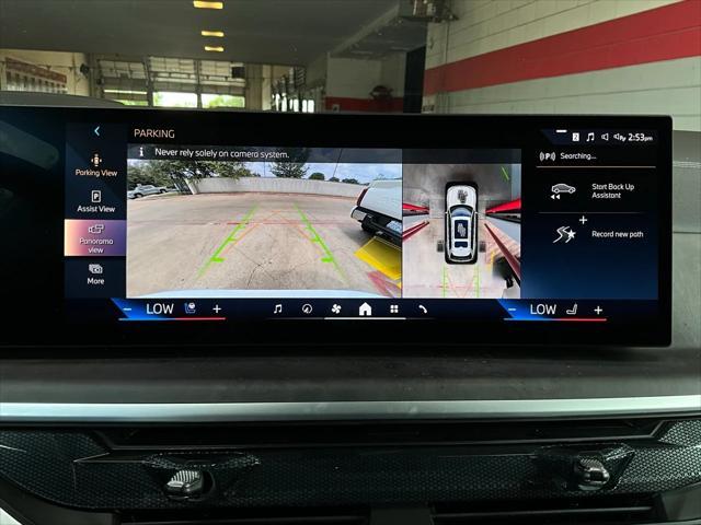 Photo of 2025 Alpine White BMW X7