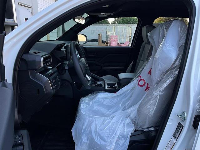 Photo of 2025 Ice Cap Toyota 4Runner