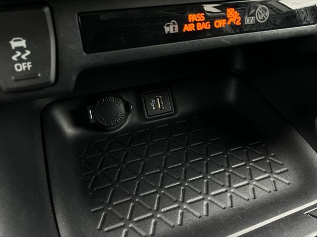 Photo of 2024 Silver Sky Metallic Toyota RAV4