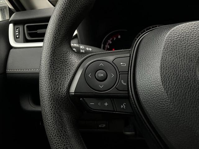 Photo of 2024 Silver Sky Metallic Toyota RAV4
