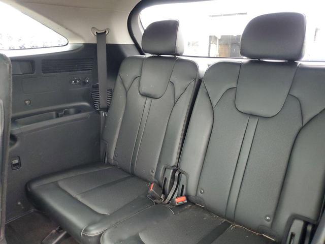 Photo of 2021 Sapphire Blue Kia Sorento