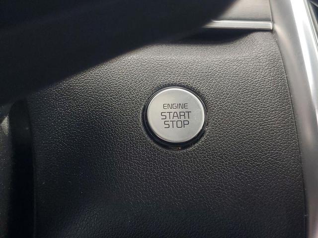 Photo of 2021 Sapphire Blue Kia Sorento