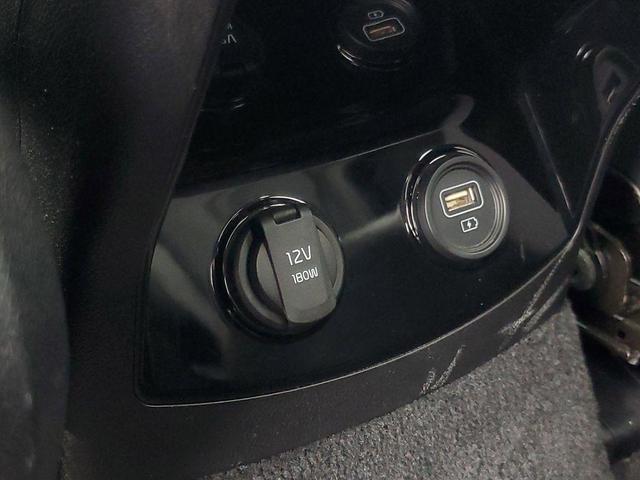 Photo of 2021 Sapphire Blue Kia Sorento