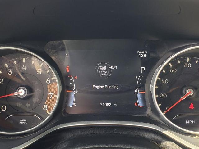 Photo of 2020 Granite Crystal Metallic Clearcoat Jeep Compass