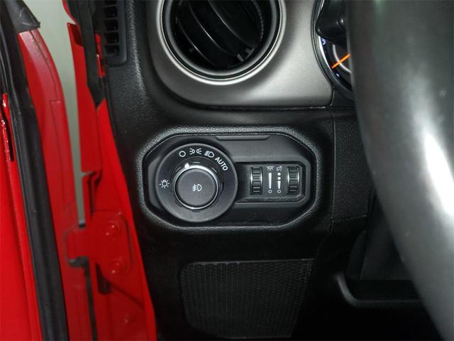 Photo of 2019 Firecracker Red Clearcoat Jeep Wrangler Unlimited