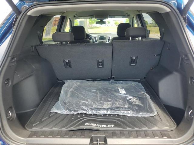 Photo of 2019 Pacific Blue Metallic Chevrolet Equinox