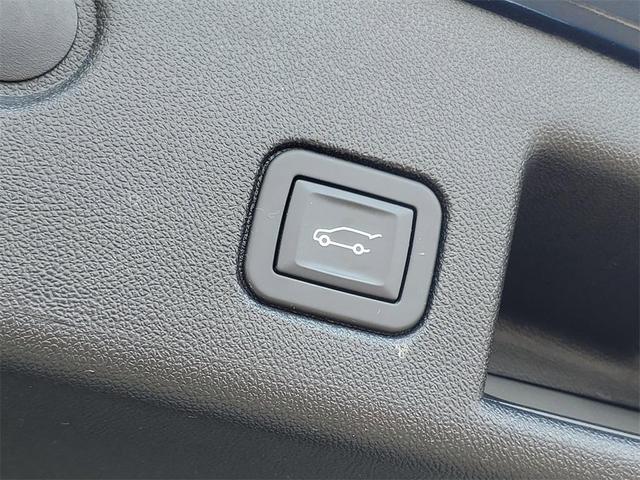 Photo of 2019 Pacific Blue Metallic Chevrolet Equinox