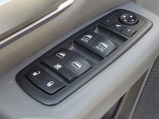 Photo of 2020 Bright White Clearcoat RAM 1500
