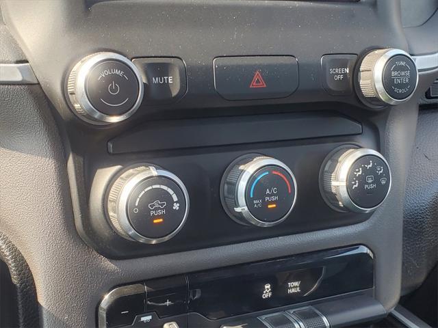 Photo of 2020 Bright White Clearcoat RAM 1500
