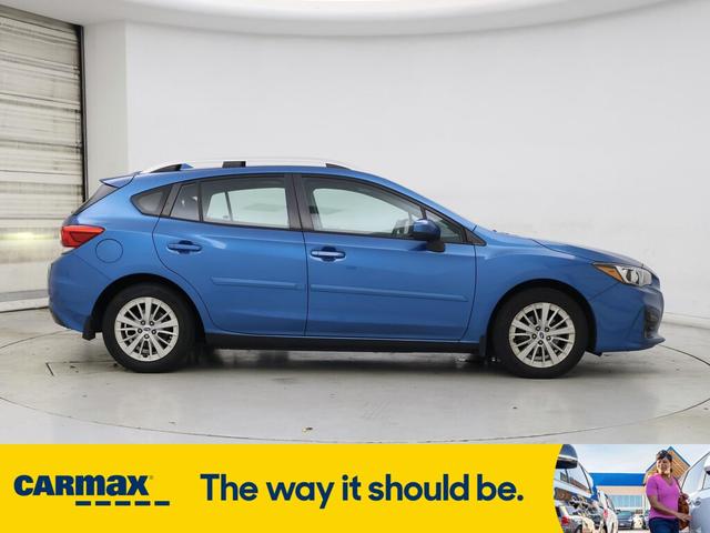 Photo of 2017 Blue Subaru Impreza