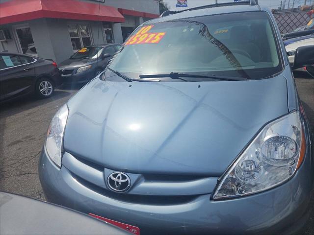 2010 Toyota Sienna