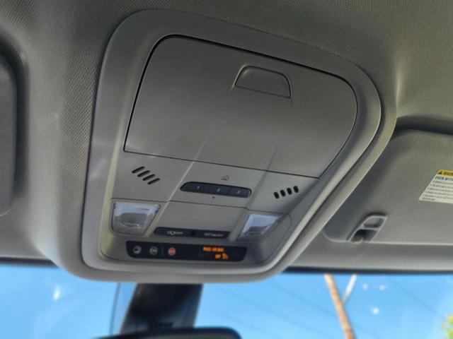 Photo of 2022 Light Stone Metallic GMC Acadia