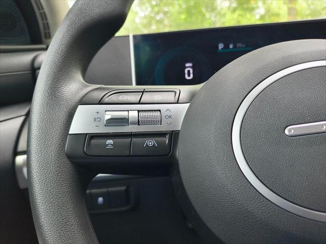 Photo of 2025 Shimmering Silver Hyundai TUCSON