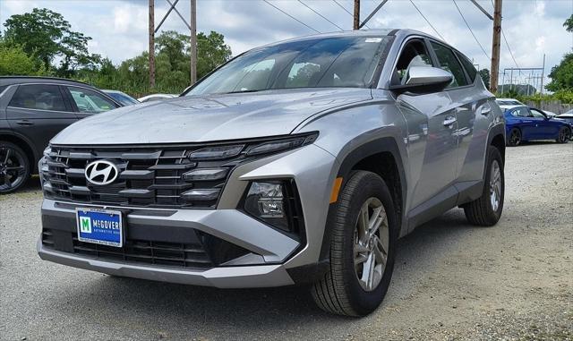 Photo of 2025 Shimmering Silver Hyundai TUCSON