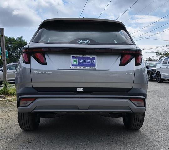 Photo of 2025 Shimmering Silver Hyundai TUCSON