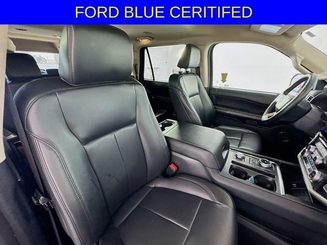 Photo of 2024 Iconic Silver Metallic Ford Expedition Max