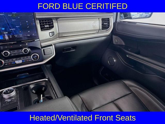Photo of 2024 Agate Black Metallic Ford Expedition Max