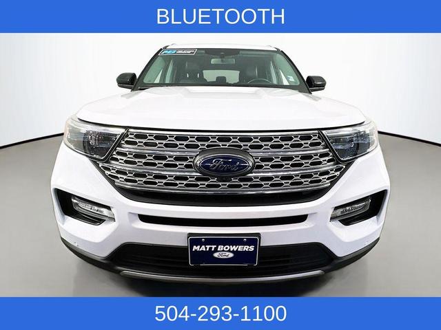 Photo of 2024 Oxford White Ford Explorer