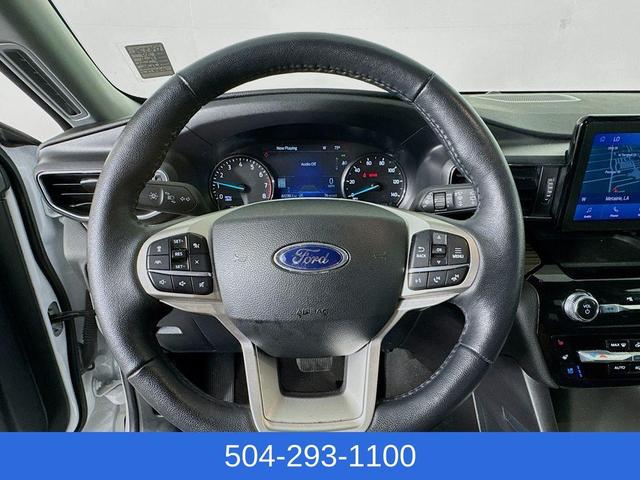 Photo of 2024 Oxford White Ford Explorer