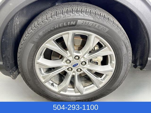 Photo of 2024 Oxford White Ford Explorer